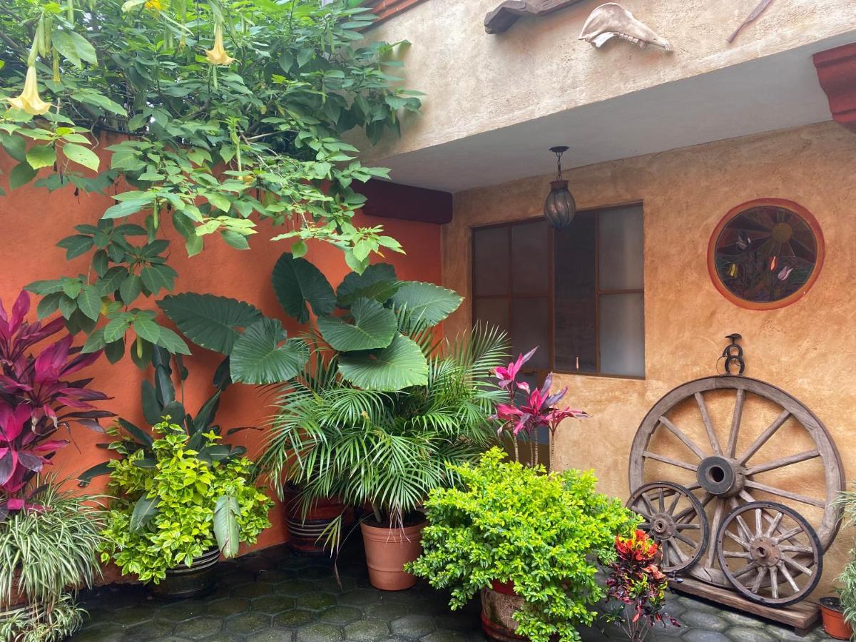 Flor de Cera Hotel Tepoztlán Exterior foto